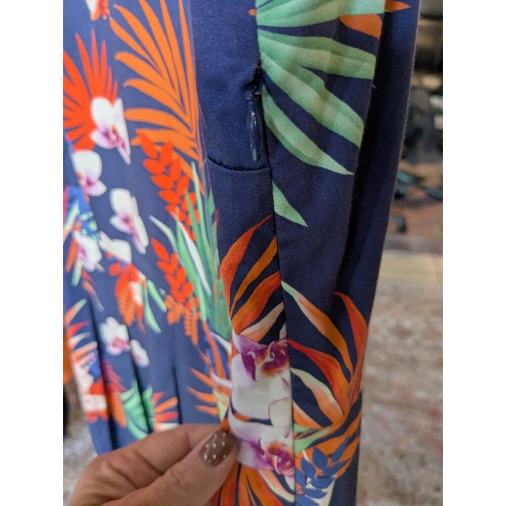 Talbots  Tropical Floral Sleeveless Lined Midi Dress Fit Flare Pleated 10P - Picture 4 of 8